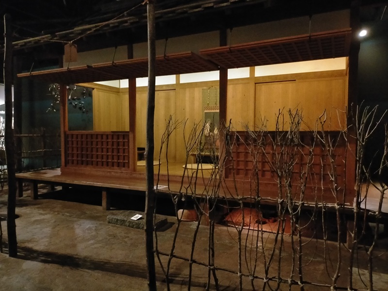 長野県立歴史館