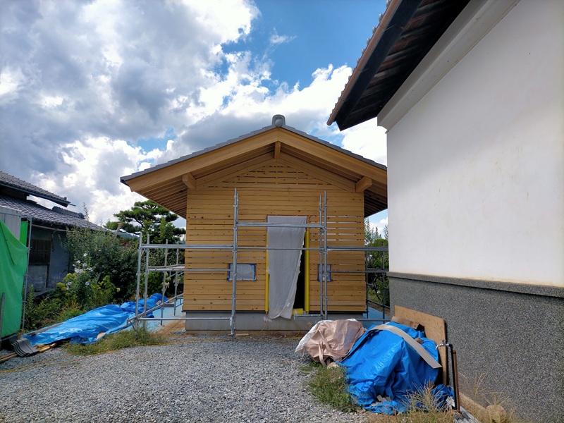 佐久の陶芸小屋