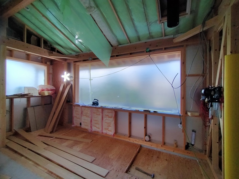 佐久の陶芸小屋